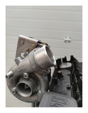Raccordo di scarico del turbocompressore GT2260V BMW M57