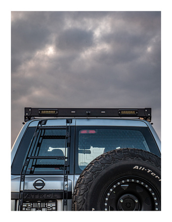 Aluminium Roof Rack for Nissan Patrol Y61 + LED Lights