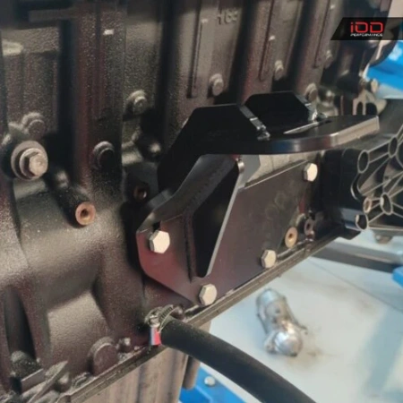 M57 Engine Mount - 3.0 Y61 Top Mount