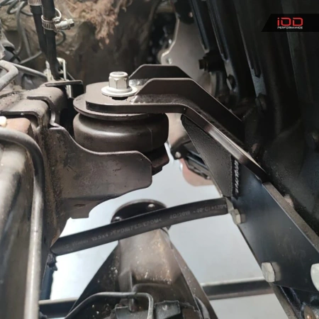 M57 Engine Mount - 3.0 Y61 Top Mount