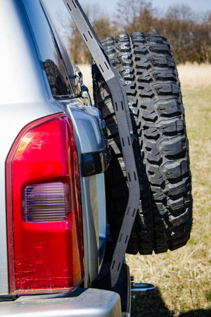 Hintere Türleiter für Nissan Patrol Y61 GU