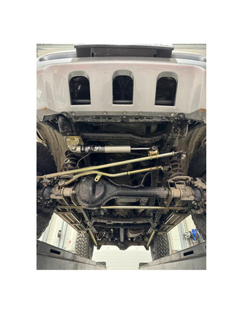 Soporte del amortiguador de dirección Nissan Patrol Y61