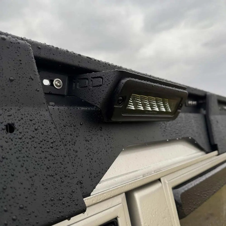 Support de feu latéral avec trou pour galerie de toit IOD Patrol Jeep MAN